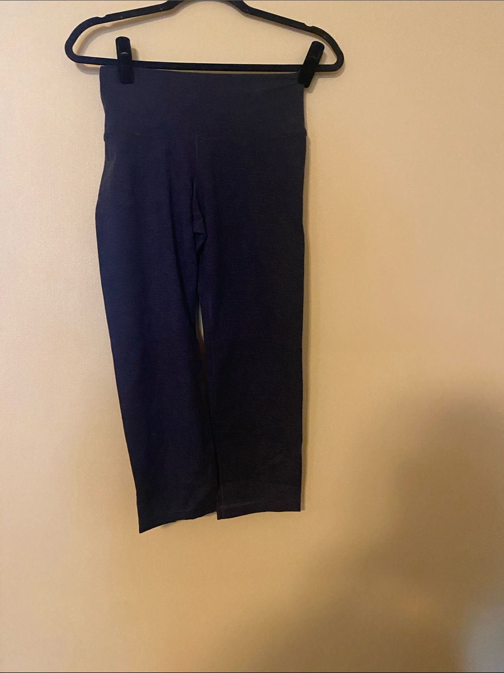 Old Navy Dark Gray High-Rise Crop Leggings